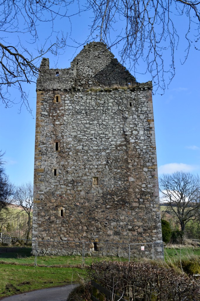 Side view of tower. No Windows. Just a few gunloops