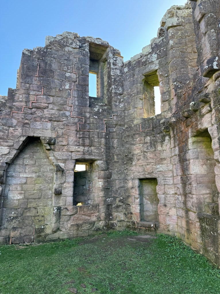 Close-up of eastern wall (end) of the castle, with a number of openings.
